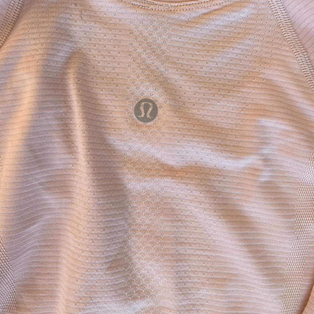 Lululemon long sleeve swiftly tech 2.0